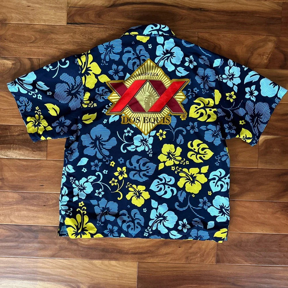 Dos Equis Floral Button Down Short Sleeve Shirt size XL - Picture 2 of 5